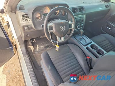 Zdjęcie 8 z 12 samochodu: 2013 DODGE CHALLENGER R/T VIN:2C3CDYBT4DH629029 - miniatura
