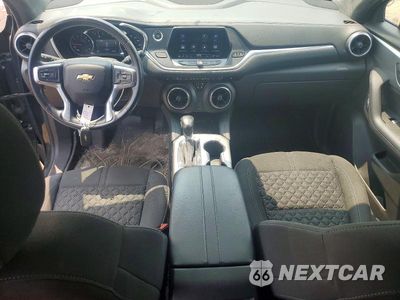 Zdjęcie 8 z 13 samochodu: 2019 CHEVROLET BLAZER 1LT VIN:3GNKBBRA9KS613294 - miniatura