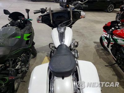 Zdjęcie 6 z 9 samochodu: 2024 HARLEY-DAVIDSON FLHX VIN:1HD1KB712RB637786 - miniatura