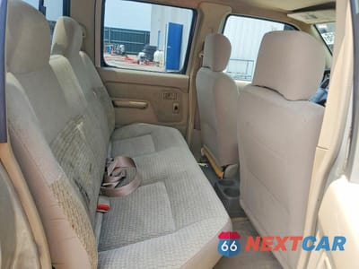 Zdjęcie 10 z 12 samochodu: 2000 NISSAN FRONTIER XE VIN:1N6ED27T0YC412996 - miniatura
