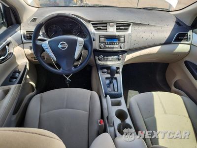 Zdjęcie 8 z 12 samochodu: 2016 NISSAN SENTRA S VIN:3N1AB7AP2GY300810 - miniatura