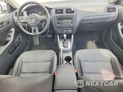 Zdjęcie 8 z 12 samochodu: 2012 VOLKSWAGEN JETTA SE VIN:3VWDP7AJ7CM305541 - miniatura