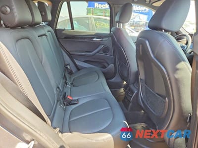 Zdjęcie 10 z 12 samochodu: 2019 BMW X1 XDRIVE28I VIN:WBXHT3C54K5L35502 - miniatura