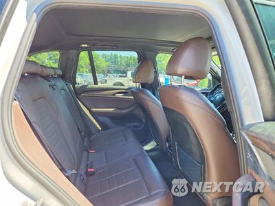 Zdjęcie 11 z 13 samochodu: 2018 BMW X3 XDRIVE30I VIN:5UXTR9C5XJLD62840 - miniatura