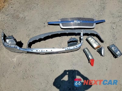 Zdjęcie 12 z 13 samochodu: 2004 CHEVROLET SILVERADO K1500 VIN:2GCEK19T641243017 - miniatura