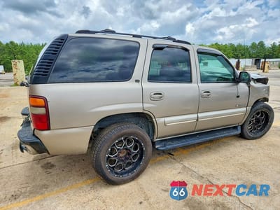 Trzecie zdjęcie samochodu z tyłu: 2002 CHEVROLET TAHOE VIN:1GNEK13Z42R236303 - miniatura