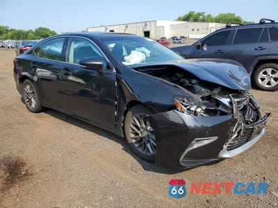Czwarte zdjęcie samochodu z boku: 2018 LEXUS ES 350 VIN:58ABK1GG7JU113373 - miniatura