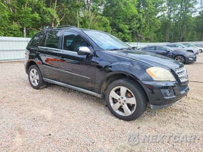 Czwarte zdjęcie samochodu z boku: 2010 MERCEDES-BENZ ML 350 VIN:4JGBB5GB6AA568879 - miniatura