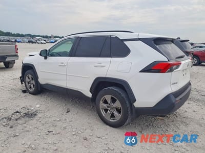 Drugie zdjęcie samochodu z przodu: 2022 TOYOTA RAV4 XLE VIN:2T3P1RFV7NC309861 - miniatura