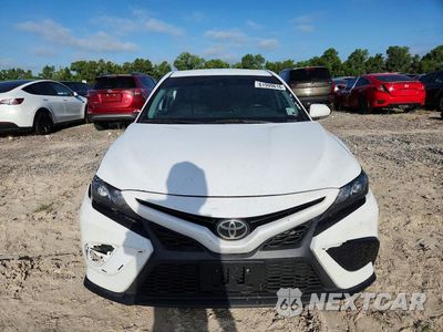 Piąte zdjęcie samochodu w środku: 2022 TOYOTA CAMRY SE VIN:4T1G11AK0NU693486 - miniatura