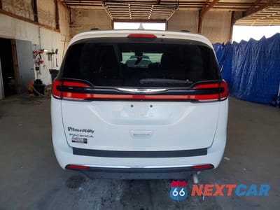 Zdjęcie 6 z 13 samochodu: 2022 CHRYSLER PACIFICA TOURING L VIN:2C4RC1BG3NR186063 - miniatura