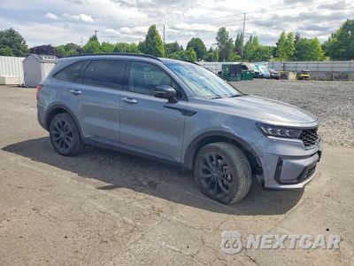 Czwarte zdjęcie samochodu z boku: 2022 KIA SORENTO SX VIN:5XYRKDLF8NG076219 - miniatura