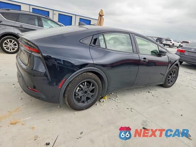 Trzecie zdjęcie samochodu z tyłu: 2024 TOYOTA PRIUS LE VIN:JTDACAAU2R3024511 - miniatura