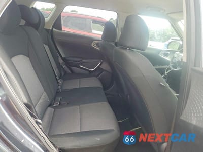 Zdjęcie 11 z 13 samochodu: 2023 KIA SOUL LX VIN:KNDJ23AU2P7885174 - miniatura