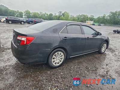 Trzecie zdjęcie samochodu z tyłu: 2014 TOYOTA CAMRY HYBRID LE VIN:4T1BD1FK5EU137717 - miniatura