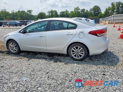 Drugie zdjęcie samochodu z przodu: 2017 KIA FORTE LX VIN:3KPFL4A78HE021637 - miniatura