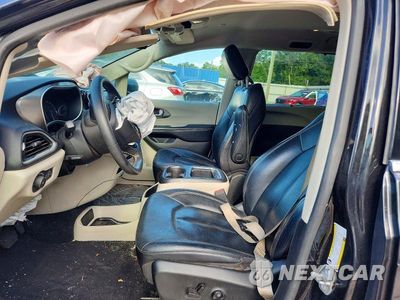 Zdjęcie 7 z 13 samochodu: 2022 CHRYSLER PACIFICA TOURING L VIN:2C4RC1BG8NR191145 - miniatura