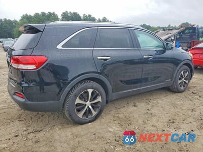 Trzecie zdjęcie samochodu z tyłu: 2018 KIA SORENTO EX VIN:5XYPHDA5XJG366133 - miniatura