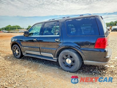 Drugie zdjęcie samochodu z przodu: 2004 LINCOLN NAVIGATOR VIN:5LMFU27R04LJ22479 - miniatura