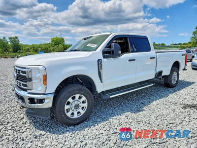 2024 FORD F350 SUPER DUTY 1FT8W3BN2REC50156 - główne zdjęcie licytacji z USA - miniatura