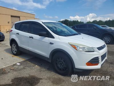 Czwarte zdjęcie samochodu z boku: 2016 FORD ESCAPE S VIN:1FMCU0F73GUB88050 - miniatura