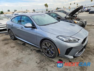 Czwarte zdjęcie samochodu z boku: 2026 BMW 228 VIN:WBA83GG05T7T12235 - miniatura