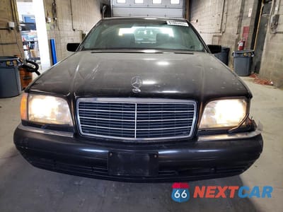 Piąte zdjęcie samochodu w środku: 1997 MERCEDES-BENZ S 420 VIN:WDBGA43G4VA372467 - miniatura