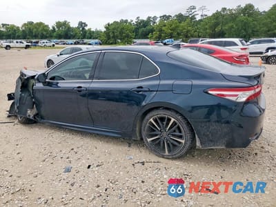 Drugie zdjęcie samochodu z przodu: 2020 TOYOTA CAMRY XSE VIN:4T1K61AK3LU909260 - miniatura
