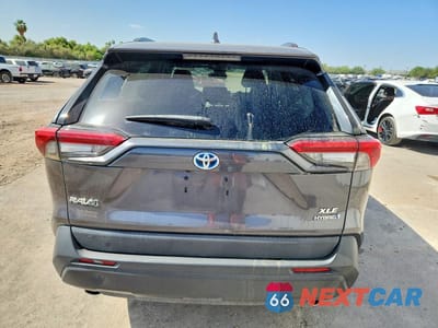 Zdjęcie 6 z 13 samochodu: 2021 TOYOTA RAV4 XLE VIN:4T3RWRFV2MU039056 - miniatura