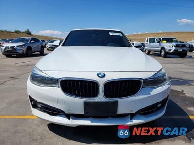 Piąte zdjęcie samochodu w środku: 2017 BMW 330 XIGT VIN:WBA8Z9C3XHG826468 - miniatura