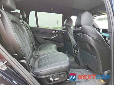 Zdjęcie 11 z 13 samochodu: 2022 BMW X7 XDRIVE40I VIN:5UXCW2C02N9K23354 - miniatura