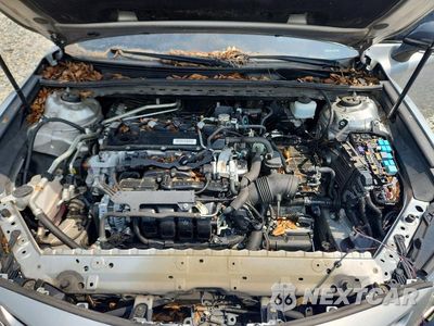 Zdjęcie 11 z 12 samochodu: 2018 TOYOTA CAMRY XSE VIN:4T1B61HK6JU137243 - miniatura