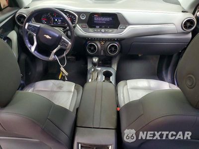 Zdjęcie 8 z 13 samochodu: 2019 CHEVROLET BLAZER 3LT VIN:3GNKBHRSXKS686119 - miniatura