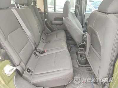 Zdjęcie 10 z 12 samochodu: 2022 JEEP GLADIATOR SPORT VIN:1C6HJTAG6NL179185 - miniatura