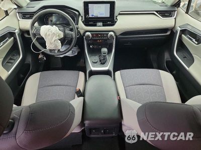 Zdjęcie 8 z 14 samochodu: 2025 TOYOTA RAV4 HYBRID XLE VIN:JTMRWRFV2SD298060 - miniatura