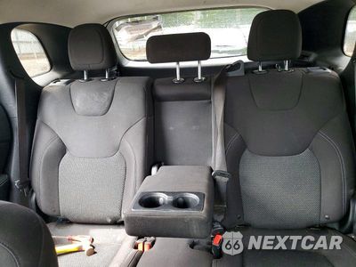 Zdjęcie 10 z 13 samochodu: 2019 JEEP CHEROKEE LATITUDE VIN:1C4PJLCBXKD325860 - miniatura