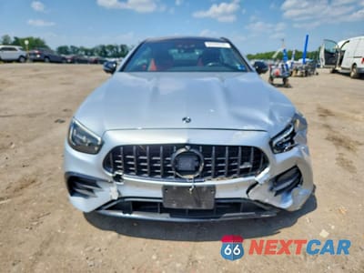 Piąte zdjęcie samochodu w środku: 2021 MERCEDES-BENZ E AMG 53 VIN:W1K1J6BB9MF163788 - miniatura