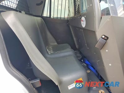 Zdjęcie 10 z 12 samochodu: 2019 CHEVROLET TAHOE POLICE VIN:1GNLCDECXKR272656 - miniatura