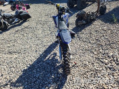 Czwarte zdjęcie samochodu z boku: 2020 YAMAHA YZ125 VIN:JYACE16C8LA041959 - miniatura