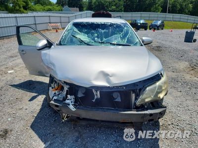 Piąte zdjęcie samochodu w środku: 2014 TOYOTA CAMRY SE VIN:4T1BF1FK0EU404434 - miniatura