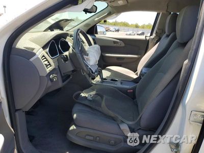 Zdjęcie 7 z 14 samochodu: 2012 CHEVROLET TRAVERSE LS VIN:1GNKRFED7CJ376410 - miniatura
