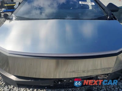 Zdjęcie 11 z 12 samochodu: 2025 TESLA CYBERTRUCK VIN:7G2CEHED1SA066807 - miniatura