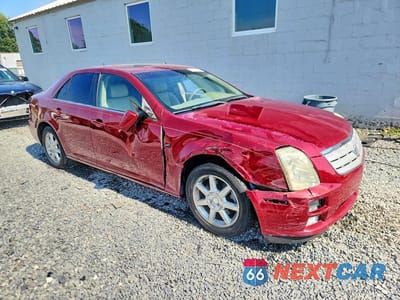 Czwarte zdjęcie samochodu z boku: 2006 CADILLAC STS VIN:1G6DW677X60183358 - miniatura
