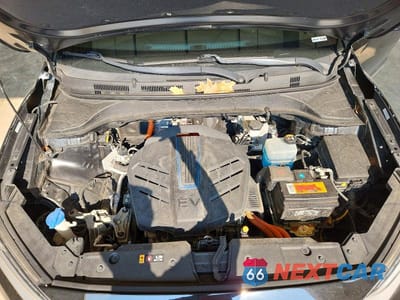 Zdjęcie 12 z 13 samochodu: 2021 HYUNDAI KONA SEL VIN:KM8K23AG6MU131461 - miniatura