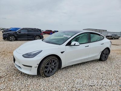 2022 TESLA MODEL 3 5YJ3E1EB4NF231233 - główne zdjęcie licytacji z USA - miniatura