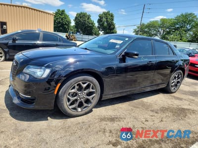 2022 CHRYSLER 300 TOURING L 2C3CCASG4NH222455 - główne zdjęcie licytacji z USA - miniatura
