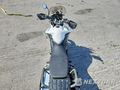 Zdjęcie 6 z 10 samochodu: 2018 TRIUMPH MOTORCYCLE TIGER 800 XRX VIN:SMTE02BF8JT875833 - miniatura