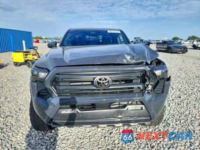Piąte zdjęcie samochodu w środku: 2024 TOYOTA TACOMA SR5 VIN:3TYLB5JN7RT020355 - miniatura
