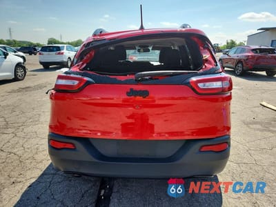 Zdjęcie 6 z 13 samochodu: 2018 JEEP CHEROKEE LATITUDE VIN:1C4PJLCB0JD618326 - miniatura