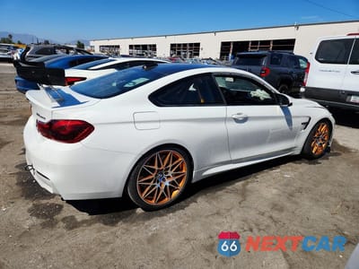 Trzecie zdjęcie samochodu z tyłu: 2016 BMW M4 GTS VIN:WBS4S9C56GK578859 - miniatura